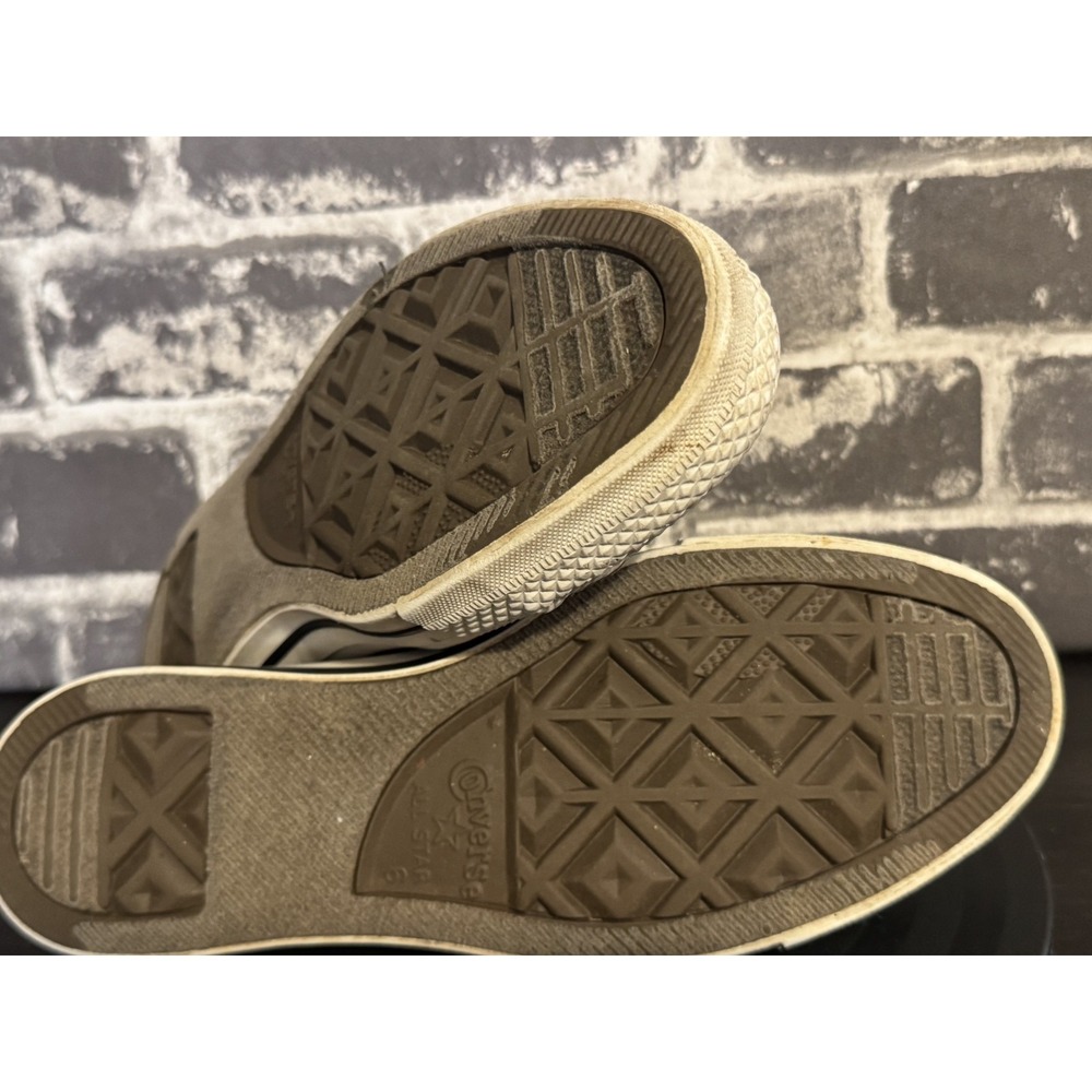 Converse Chuck Taylor All Star Low Top Navy Canvas Sneakers Women's 8 - Picture 6 of 8